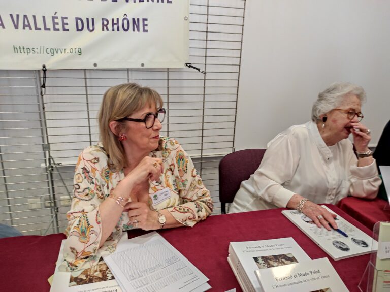 Christine SELLI et Jacotte BRAZIER salle Europe